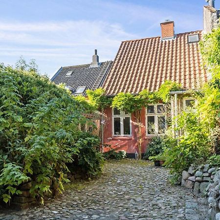 Beautiful Private Apartment, With Garden, Roof Terraze, 150 Square M, 2 Floors, 2 Bedrooms And An Extra Bed In The Livingroom Århus Exterior foto